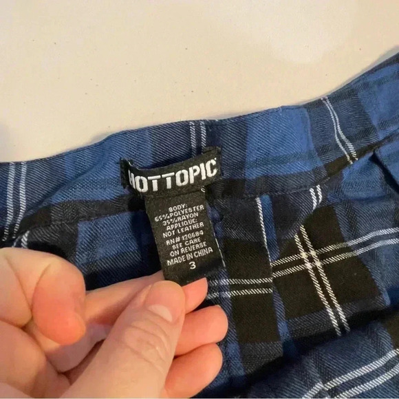 Hot Topic Blue Plaid Double Buckle Pleated Mini Skirt Size 3X Schoolgirl Goth - Picture 3 of 7